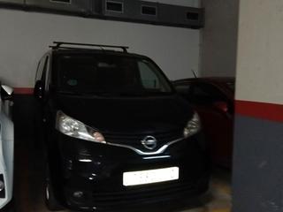 Location Parking voiture à Maria fortuny  7. En esta plaza, siempre podrás abrir la puerta del conductor sin