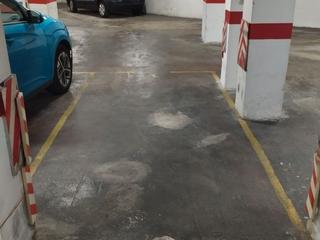 Location Parking moto à Eduard tubau 45. Plaza para moto