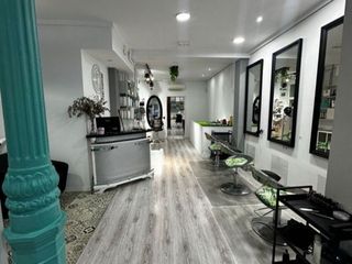 Transfer Business premise in Valverde  15. Traspaso peluquería en zona gran vía