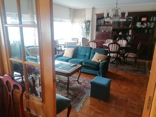 Piso en Avenida reyes católicos 16. Amplio  inmueble ubicado en una de las calles más céntricas y re