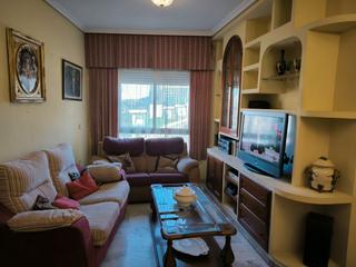 Etagenwohnung in Avenida alcalde manuel del valle 5. Se vende piso situado en zona santa justa