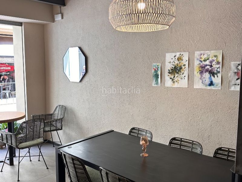 Foto 472f11de-8125-4201-9b72-ae9c6b662aa1. Traspaso local comercial en calle ruiz zorrilla 15 cafetería bar vinoteca tienda en Castellón de la Plana
