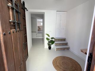 Maison à Teruel 3. Venta de casa reformada y amueblada  a estrenar