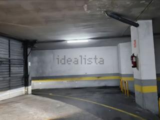 Lloguer Aparcament cotxe a Josep miquel quintana  11. Parking en alquiler. excelente ubicación