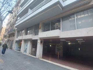 Lloguer Oficina a Comte borrell 26. Oficina diáfana de 216 m2, barrio sant antoni, bcn