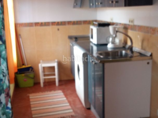 Foto 269ec44c-2d64-40bd-872b-a9cc2731d87e. Alquiler apartamento en barrio san juan 1 apto a 650 metros de la playa de velilla en Almuñécar