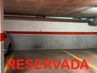 Aparcament cotxe a Ronda de ponent 220. Plaza de parking grande en ronda de ponent 220/222