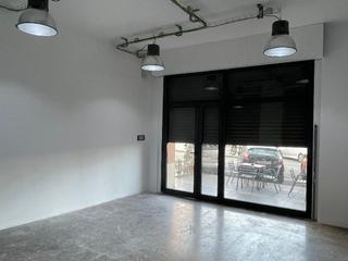 Lloguer Local Comercial a Eusebi guell 7. Local comercial en planta baixa al carrer eusebi güell