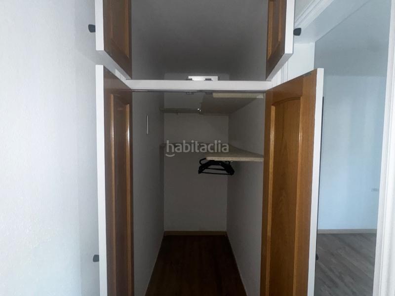 Foto 946f9a4c-c930-4971-9b95-e7f68304625c. Lloguer àtic a regencia d’urgell 8 a Seu d´Urgell (La)