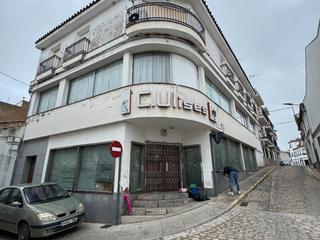 Maison jumelée à Calle cristo 5. Gran edificio en pleno centro de pozoblanco