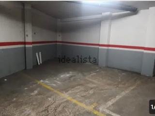Location Parking moto à Carrer del clot 190. Se alquila plaza amplia de coche