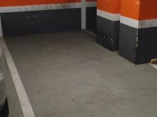 Lloguer Aparcament cotxe a Avda diagonal 427. Plaza para coche pequeño