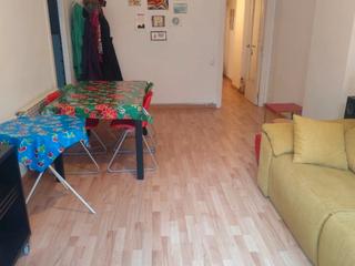 Appartement à Carrer de bilbao 38. Piso en la calle bilbao con terraza a 50 metros de la parada del
