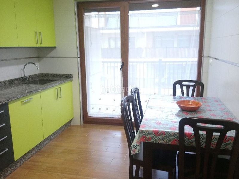 Foto 2dd5d998-7610-49b8-8f84-72e15f5a806b. Rent duplex in vicedo 7 in Foz