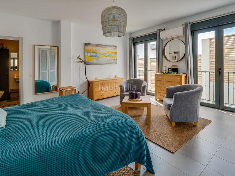 Foto 50bad53c-de01-44c3-bf27-b5a89d22afa5. Casa adosada en calle agua 1 modern townhouse with rooftop pool and sea views en Canillas de Albaida