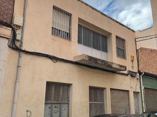 Casa a Cristo del buen suceso 10. En la mejor zona de elda, al lado de la gran avenida y muy cerca