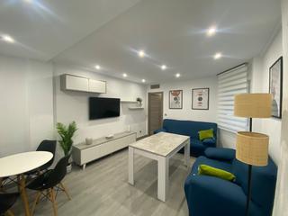 Alquiler Piso en Calle marruecos  14. Alquiler de habitaciones en piso recién reformado