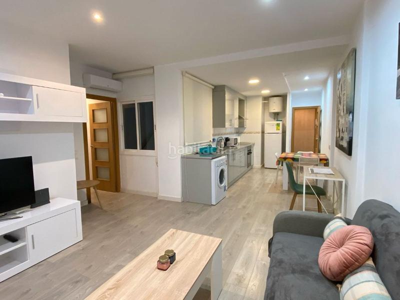 Foto 8ca962b9-6f1f-409f-8dba-f446156db35f. Rent apartment in plaza santiago rusiñol 5 in Part Alta Tarragona