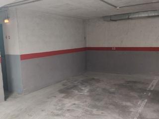 Lloguer Aparcament cotxe a Carrer llastres 1. Se alquila parking en hospitalet de l'infant