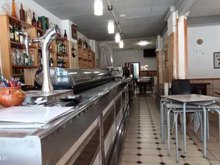 Trapasso Locale commerciale in Carrer del doctor pi i molist 2123. Traspaso bar c2 mixto tapas cóctel cerca plaza virrey amat