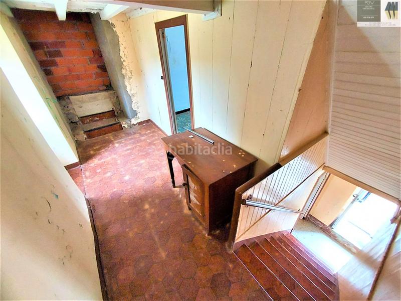 Foto 055538d4-5ce4-4349-96a3-42abc73adcc4. Casa adossada a sixto 15 a Camariñas