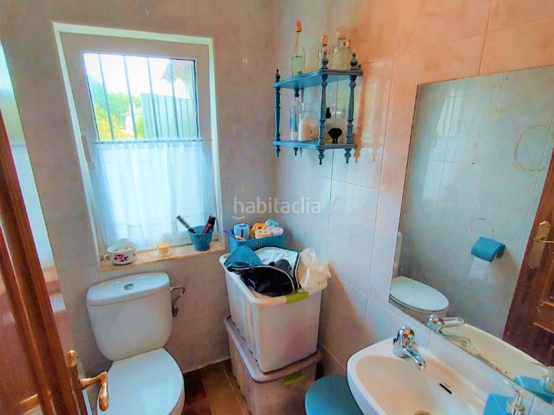 Foto 4f620dcd-31f7-4ce4-99b4-87b2f1c11455. Casa adossada a sixto 15 a Camariñas