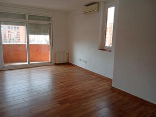 Piso en Plaça espanya 6. Particular vende totalmente reformado, a punto para entrar,