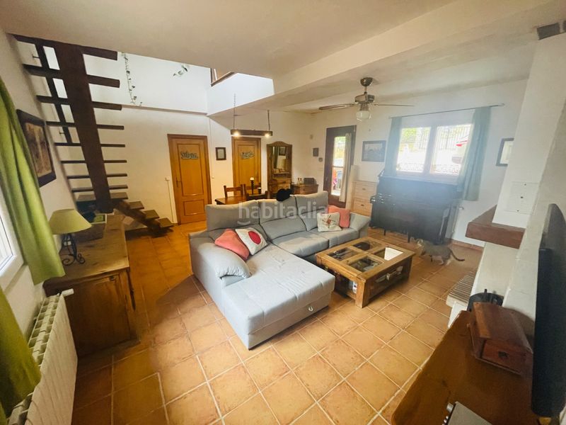 Foto 33092cd9-d185-49bd-87ff-735ad3230972. Chalet en carrer porta coeli 1 ¿quieres vivir rodeado de naturaleza? en Serra