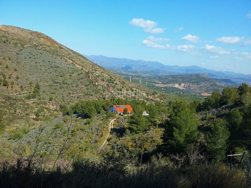 Foto 42a4bf15-4bf3-45a1-96f1-ee48d4592902. Chalet en carrer porta coeli 1 ¿quieres vivir rodeado de naturaleza? en Serra