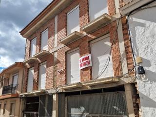 Pis a Lope de vega  35. Se vende edificio  de 4 plantas