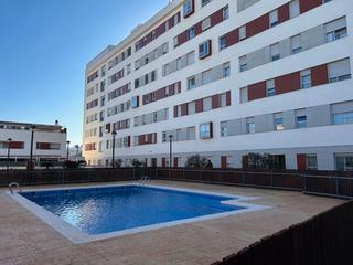 Appartement à Apotecari bodi 33. Excelente vivienda en planta baja con piscina