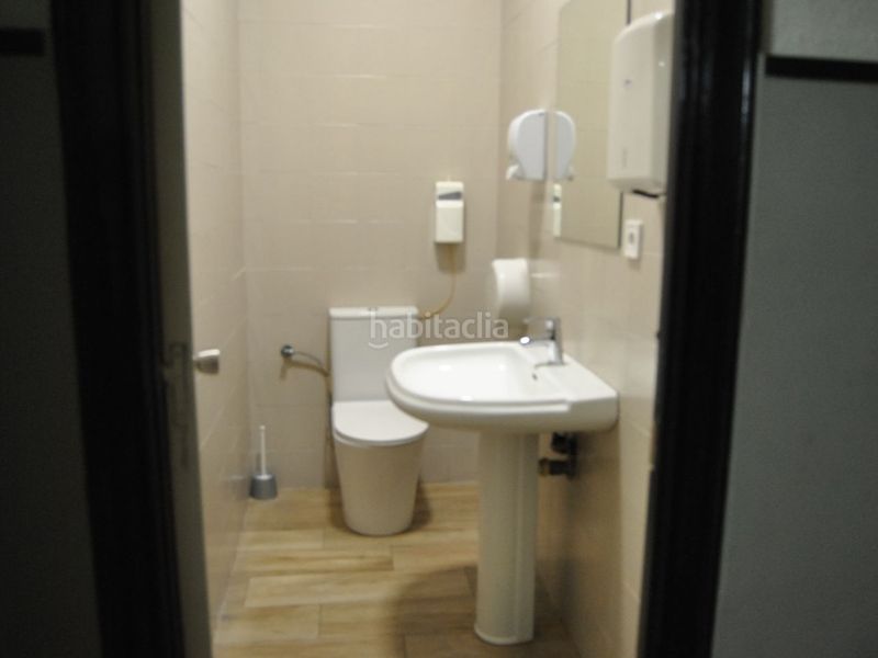 Foto 6e36c1b8-e569-4e04-8947-7a36ff66a349. Local comercial en General Dávila 312 venta local bar en Santander
