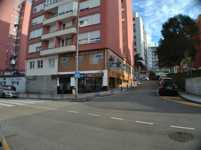 Foto cc4251f9-fc21-4e2b-9d24-f871ad17d687. Local comercial en General Dávila 312 venta local bar en Santander