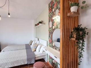 Estudio en Avenida adeje 300 10. "apartamento amueblado con terraza y vistas al teide, en zona tu