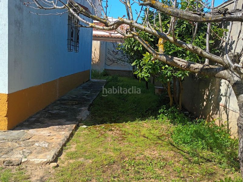 Foto d6ff632a-4ab7-4e26-ad6c-8feec6e4e27d. Casa a dels termes 6 a Riells Escala (L´)