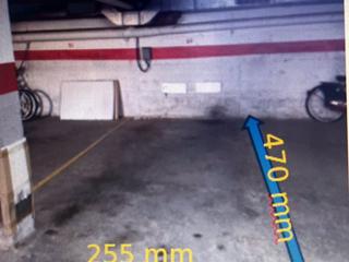 Aparcament cotxe a Plaça rajanta 1. Venta plaza de parking para coche grande