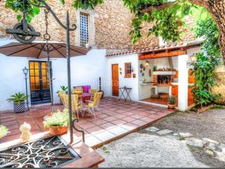 Lloguer Casa a Carrer girona 61. Casa con jardín y barbacoa