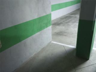 Rent Car parking in Carrer de francesc layret 7. Montesa / carrer de francesc layret