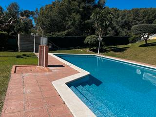 Casa aparellada a Fonoll 22. De particular, impecable
