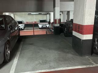Alquiler Parking coche en Padilla 225. Plaza de aparcamiento en alquiler