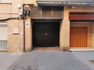 Miete Autoparkplatz in Singerlin  23-25. Alquiler parking singuerlín