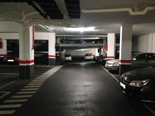 Miete Autoparkplatz in Rocafort 197. Se alquila plaza de parking eixample
