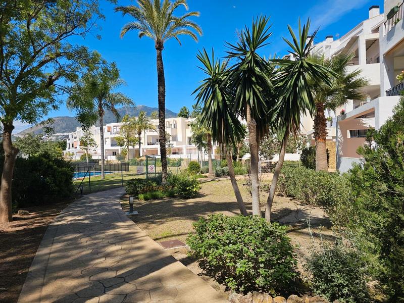 Foto 266f26b8-ee30-4d61-b1ba-d8c334eea9c3. Piso en calle camelia 75 fantástico apartamento junto a el campo de golf de torrequebrada en Benalmádena