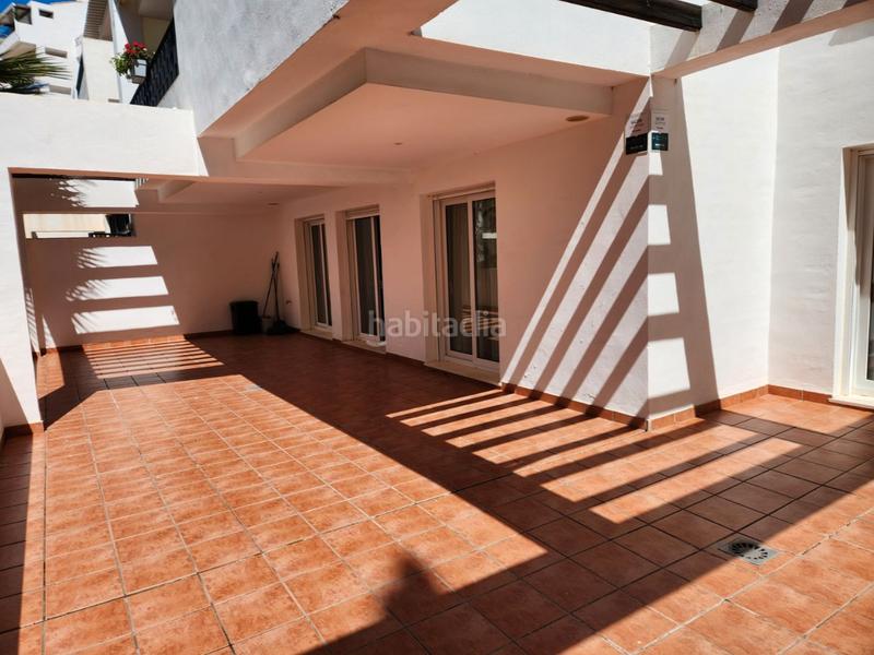 Foto 4bf0ddec-fca0-4087-a3b2-4945d341297c. Piso en calle camelia 75 fantástico apartamento junto a el campo de golf de torrequebrada en Benalmádena