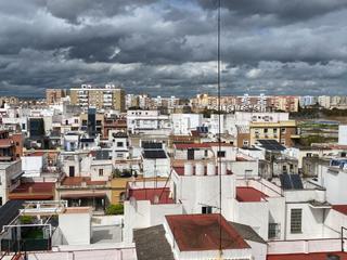 Alquiler Piso en Luis montoto 150b. Localización perfecta