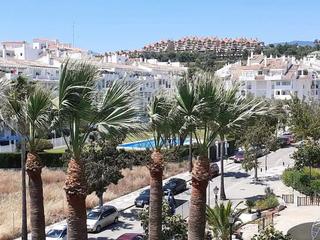 Pis a Jorge manrique  12. Piso en nueva andalucia, marbella con garaje, piscina, jardín, a