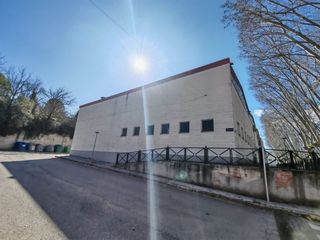 Industrial building in Polígon industrial la gelidense 1. Nave industrial junto autopista ap-7.