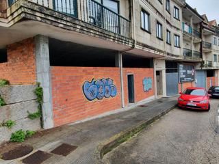 Rent Business premise in Travesía de vigo 2. Se alquila haciendo esquina