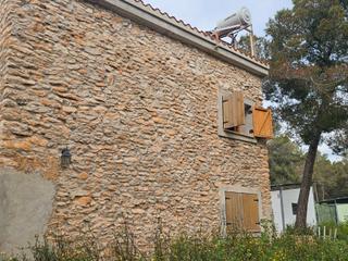 Finca rústica a Passeig del pla 12. Se traspasa o vende centro canino y equino