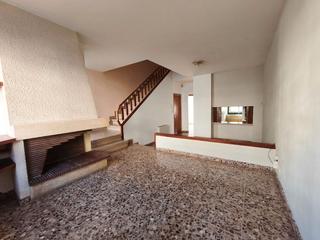 Casa adossada a C barcelona 37. Oportunidad casa calle barcelona